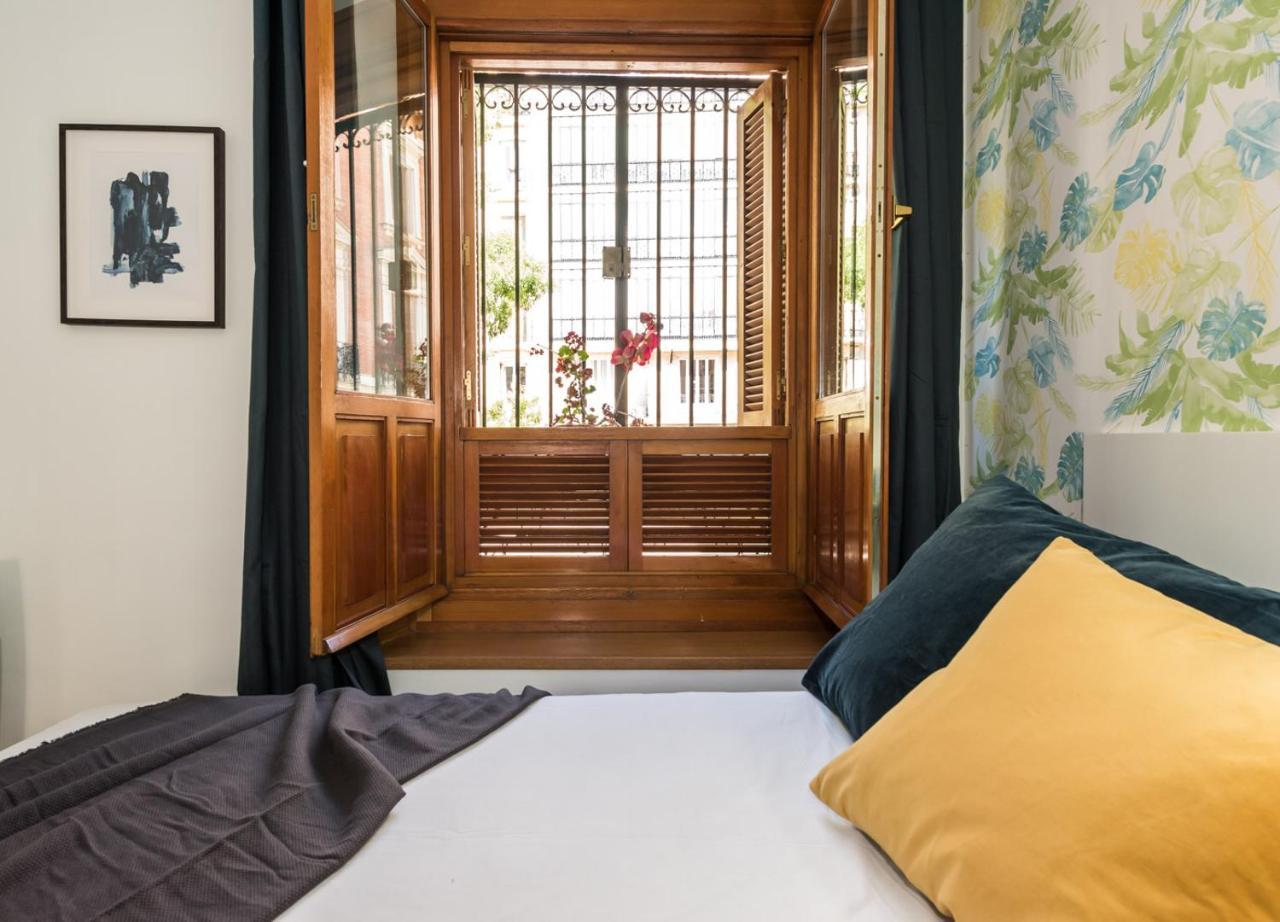 Gomez De Mora Apartment Madrid Exterior photo