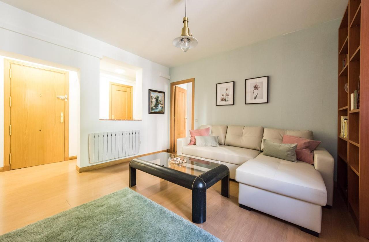 Gomez De Mora Apartment Madrid Exterior photo